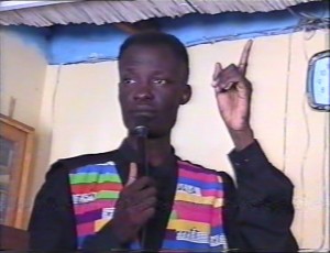 Elijah Kyeyune teaching during Kiboga Mission